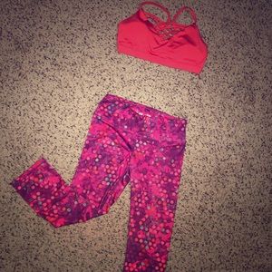 Reebok Leggings & Sports Bra Set